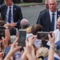 Le pape Léon XIV clôture son voyage en France par une visite à Metz
