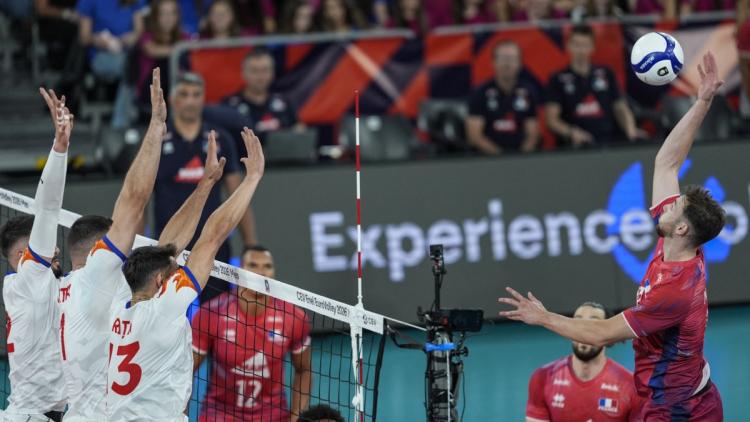 f9c24c46-5f0e-49e5-b0c0-6fe9bc927eaa La France en demi-finale de l’Euro 2026 de volley
