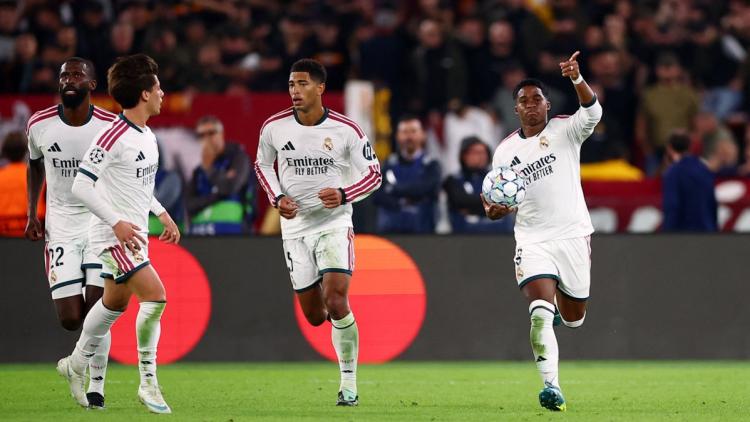 0166214b-1c6d-4a96-8333-264e8a7c56f4 Le PSG Triomphe à Manchester City