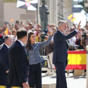 01e0ffc1-e245-4b9d-8191-e08f8098dcef Visite historique de Felipe VI à Ceuta : un élan de patriotisme et d’unité
