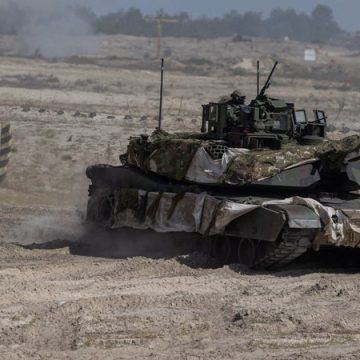 La montée en puissance militaire de la Pologne pour dissuader la Russie