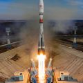 Un satellite militaire russe approche un satellite commercial européen