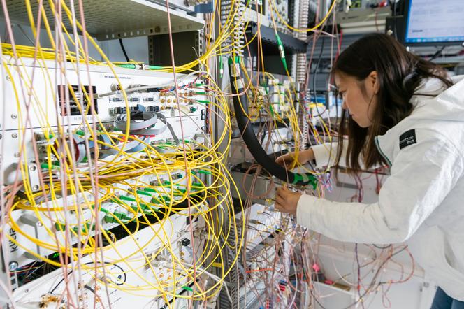 220e5ac2-cfd5-4af7-b406-bce4d130bece Un réseau de fibre optique pour la métrologie française