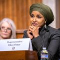 Enquête et perquisition : Ilhan Omar face à une situation inédite