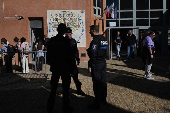 24eab950-a49c-40ab-ae4f-3ffe6757648d Enquête sur un Adolescent Impliqué dans une Fusillade au Collège d’Aubagne