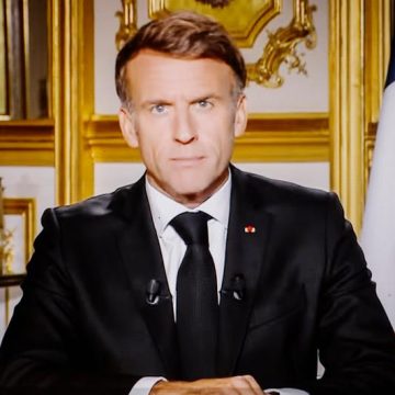 33a69260-6c7b-4a7a-9f58-18f2a71d9eca Le rétablissement de l’ordre républicain et le dialogue social