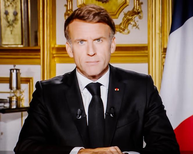 33a69260-6c7b-4a7a-9f58-18f2a71d9eca Le rétablissement de l’ordre républicain et le dialogue social