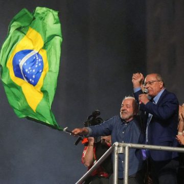 Brazil's presidential runoff election Lula célèbre sa réélection au Brésil