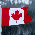 Incendie Dévastateur sur une Base Militaire au Canada