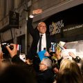 Ludovic Fagaut hué lors d&rsquo;un rassemblement à Besançon
