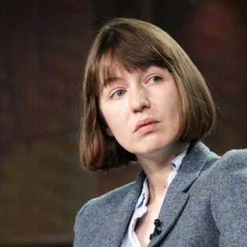525402e7-995f-49aa-8669-56297d673bae Retrait des livres de Sally Rooney du marché britannique