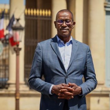 Le Sénat abroge symboliquement le Code noir