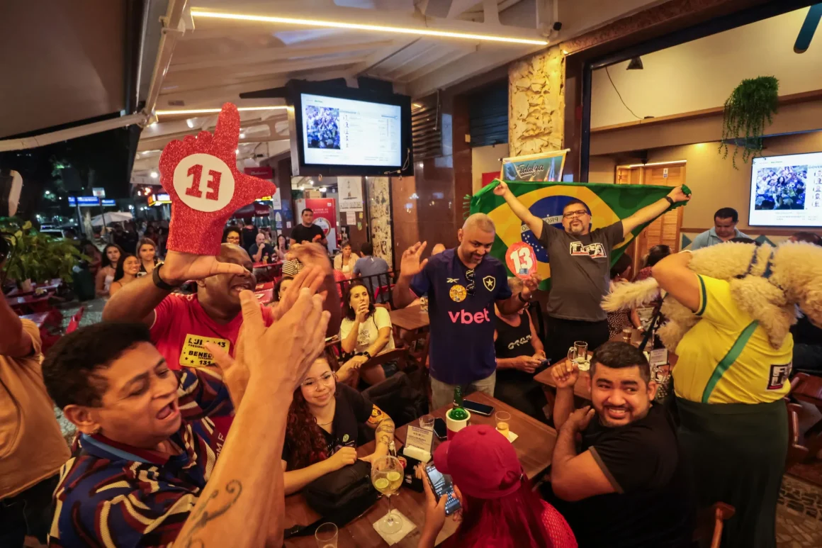 Analyse de la Réélection de Lula au Brésil
