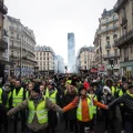 Comprendre les Colères et les Mouvements Sociaux Actuels