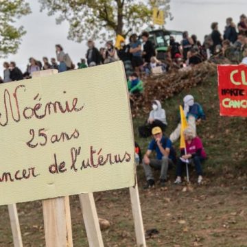 6807d623-ea7f-42dc-9bf5-ef38440e99ed Des voix s’élèvent contre Octobre Rose : un appel à un changement significatif