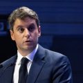 Gabriel Attal critique la position de Marine Le Pen sur l&rsquo;Ukraine