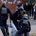 Crise dans les Lycées : Mobilisation et Violence