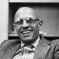 Michel Foucault et les Langages de la folie : Un Voyage Radiophonique
