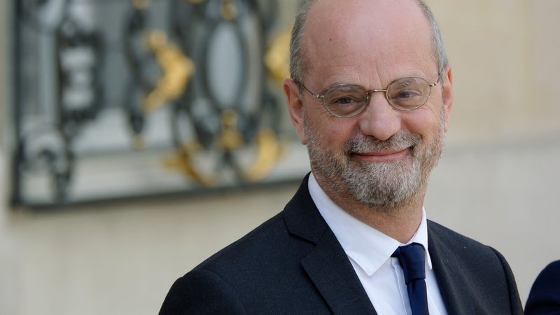 87ed535e-3385-4064-b6cc-9629462184f6 Jean-Michel Blanquer et sa réforme du lycée : Une évaluation critique
