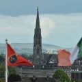 Drumcree : un défilé qui ravive les tensions en Irlande du Nord