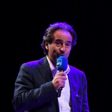 8b86d7b6-0c63-4aa6-974b-afe32e1df29d La controverse des dépenses au sein de Public Sénat