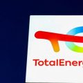TotalEnergies annonce des bénéfices records grâce à la hausse des prix des hydrocarbures