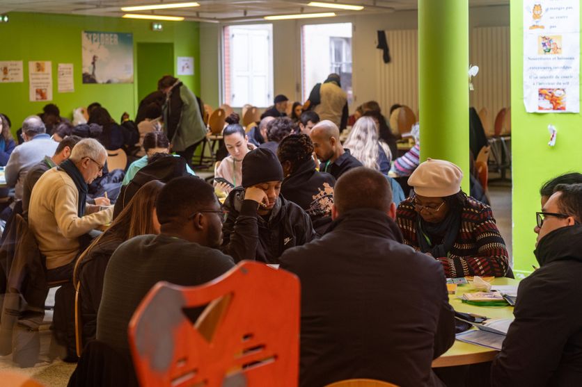 FRANCE-néophytes récemment baptisés Un Questionnaire Pour Améliorer la Gouvernance des Paroisses