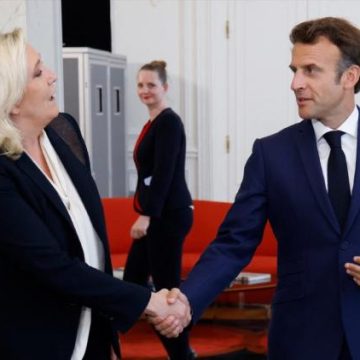 95b3cbcc-8d9b-4fa2-8f5e-d49a95dae7c6 Les candidatures présidentielles sous la Ve République : Analyse des tendances