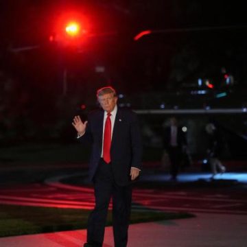 a83a458a-0515-4b56-bff8-2a6cfbe90433 Trump critique Zelensky et l’Ukraine