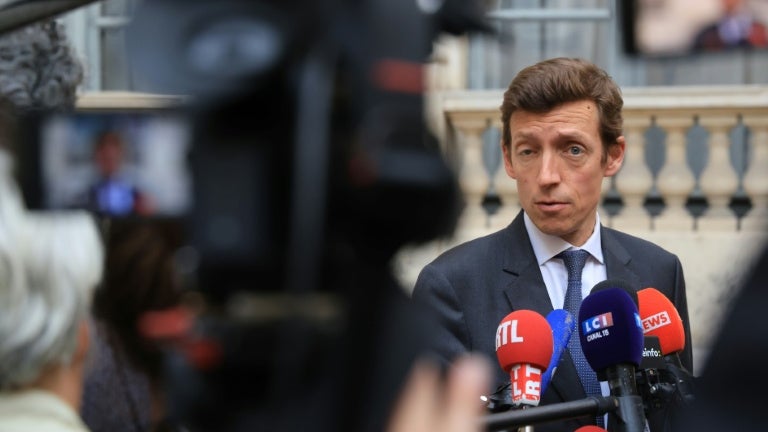 ab73f06b-d9e9-434f-ab17-b429ab09320c Les fermetures d’établissements scolaires et les manifestations lycéennes