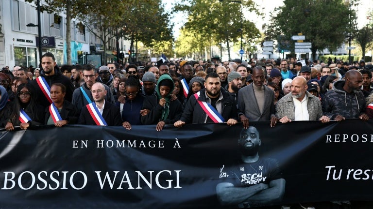 b1db5dc8-6dfc-451d-8381-9c68828d777c Rassemblements en France suite à l’attentat à Trappes