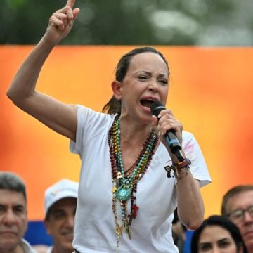 b411cc20-4c63-4318-8668-1404ef6da63d Venezuela : Controverse sur l’inéligibilité de María Corina Machado