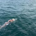 Salima Bouayad Agha traverse la Manche à 67 ans pour une cause noble