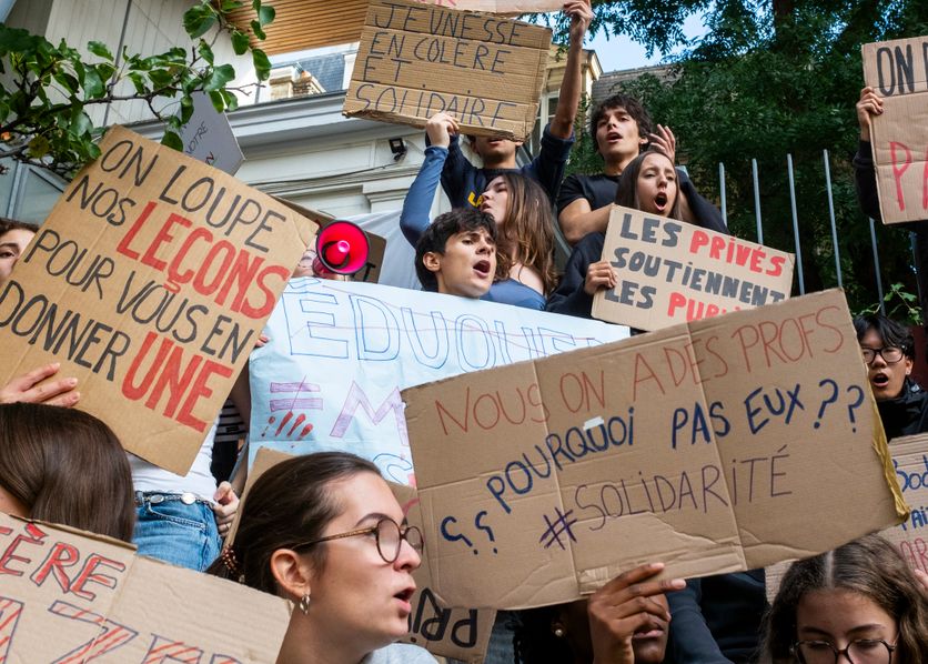 Rassemblement lycée Charles Péguy La mobilisation des lycéens catholiques après la visite du pape