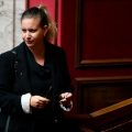 Mathilde Panot demande la démission de Laurent Nuñez