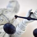 Condamnation pour un meurtre lié à des théories complotistes