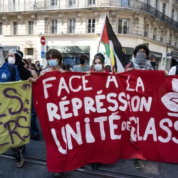 c666cd33-6b58-497c-9cc8-14d2dc52c72a Tension chez les proviseurs face à la mobilisation lycéenne