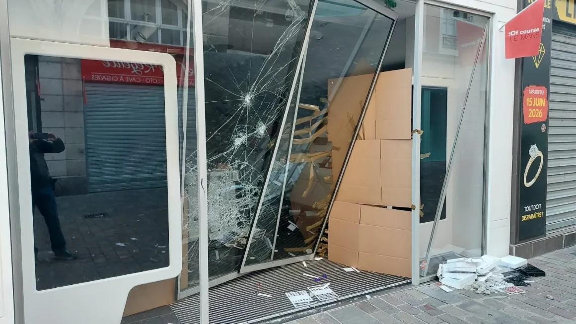 Réaction de Stéphane Le Foll aux violences du week-end au Mans