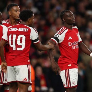 d86b467f-d012-402f-a1a4-69d9e631e97c Défaite du LOSC contre Arsenal en Ligue des champions
