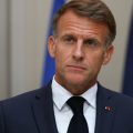 Emmanuel Macron s&rsquo;engage à punir les responsables des violences