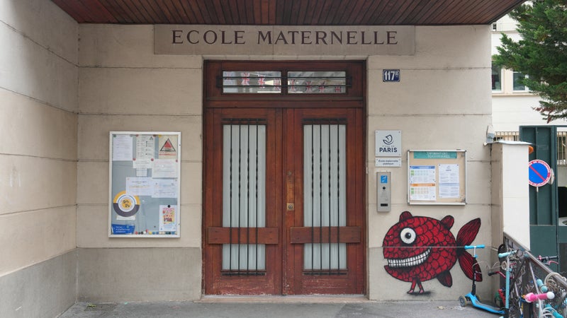 f6a2a10b-6eb5-4082-9455-c3f3412e2a0e Plainte collective contre la mairie de Paris pour violences sexuelles dans le périscolaire